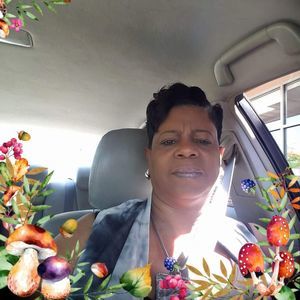 Meet your Posher, Darlene